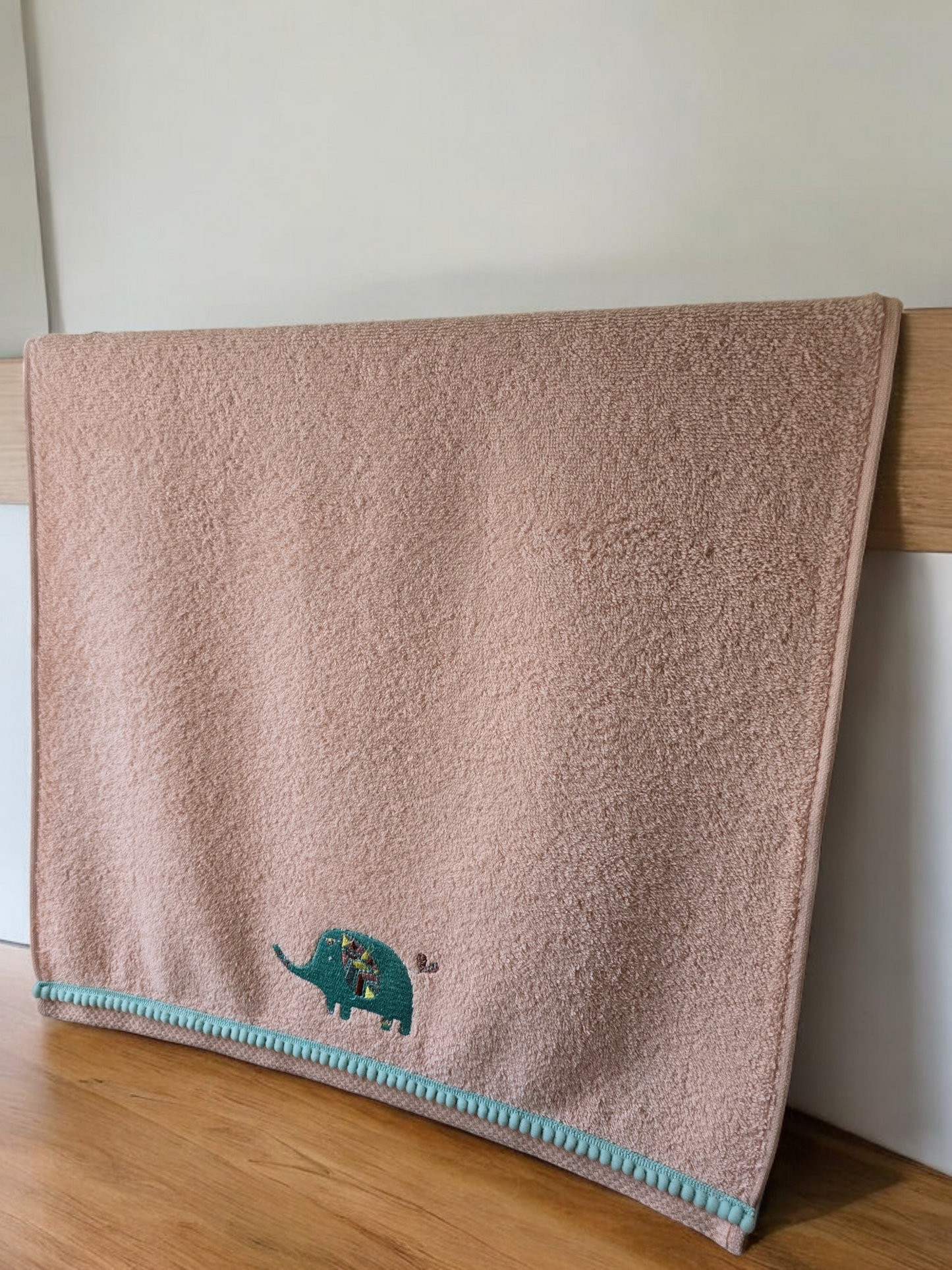 Kids Towel Pink Elephant 50x90cm