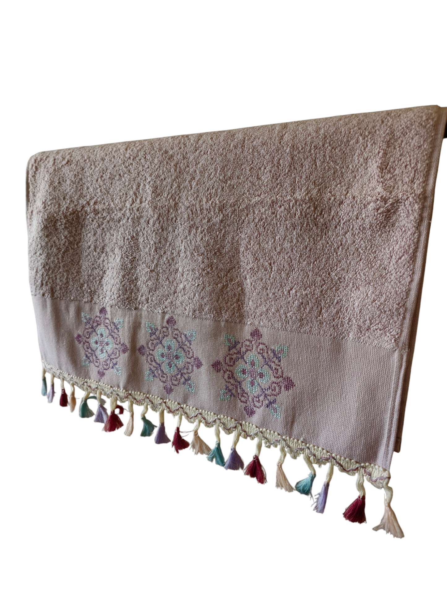 Turkish cotton traditional colourful towels. Unique and luxurious towels. Luxurious and stylish towels.