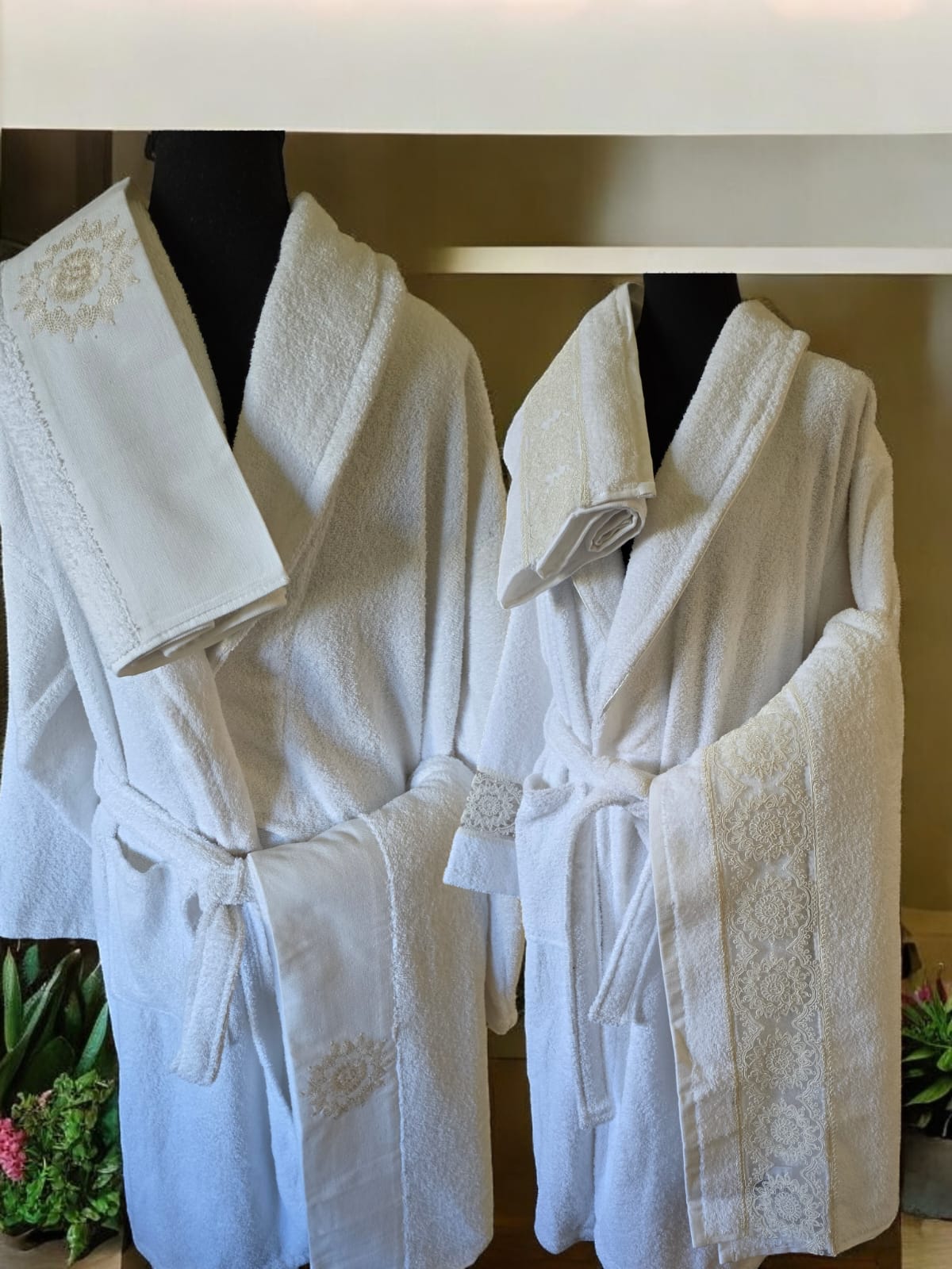Turkish Cotton Towel and bathrobe Set My Home Exclusive. Quality Turkish cotton luxury towels and bathrobe sets. Luxurious and stylish towels and bathrobes. Wedding gifts and bridal wear.