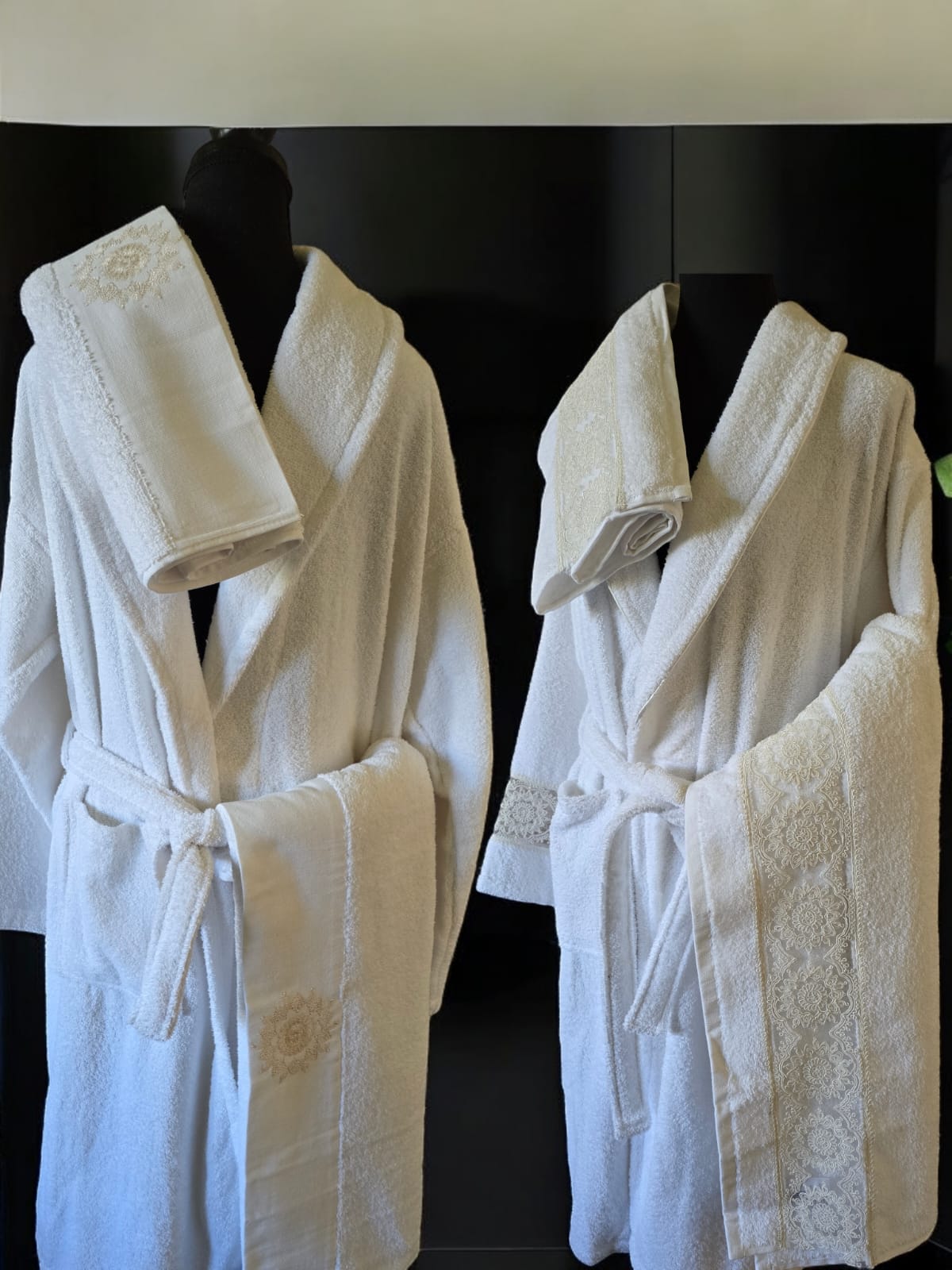Turkish Cotton Towel and bathrobe Set My Home Exclusive. Quality Turkish cotton luxury towels and bathrobe sets. Luxurious and stylish towels and bathrobes. Wedding gifts and bridal wear.