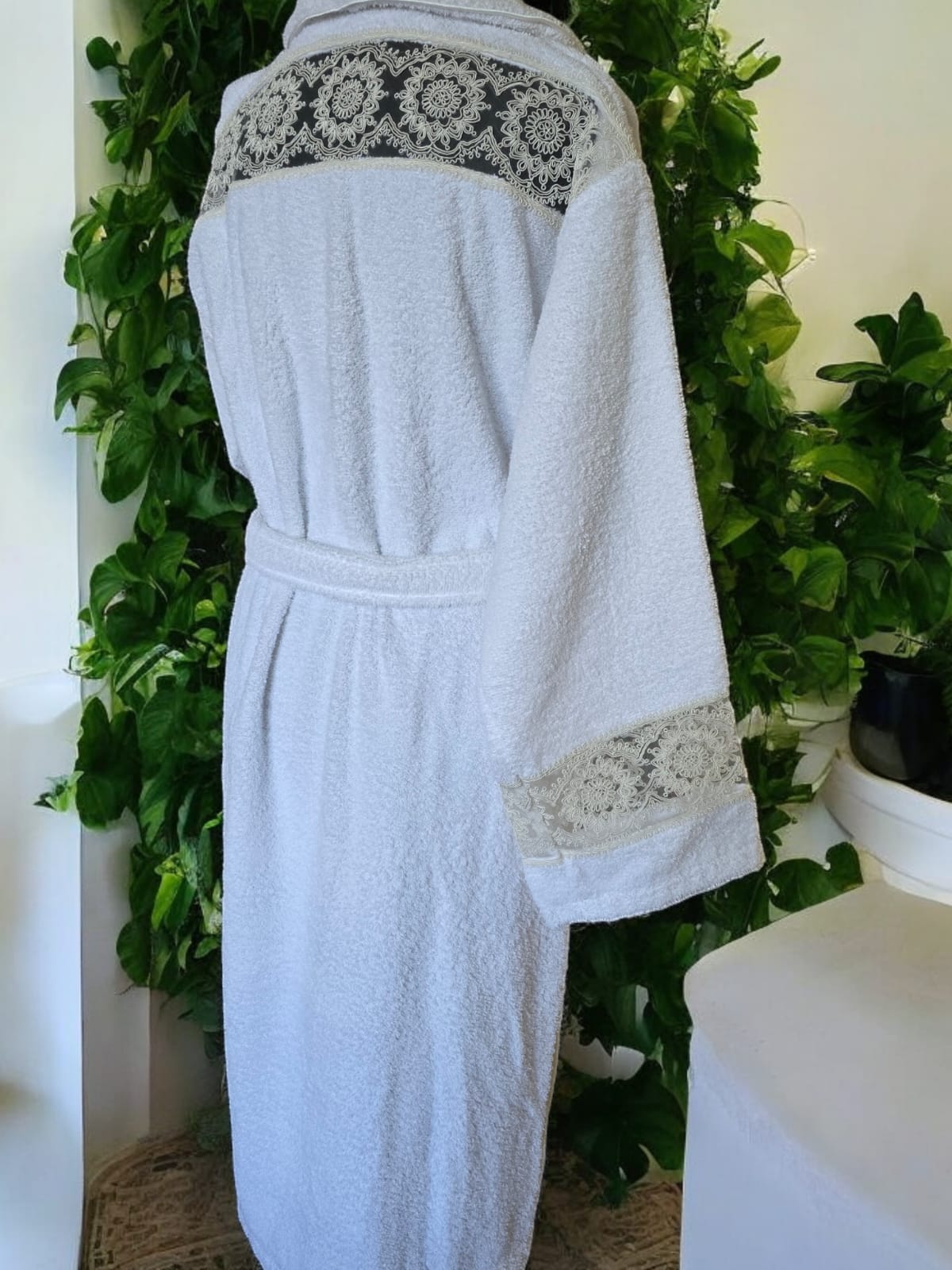 Turkish Cotton Towel and bathrobe Set My Home Exclusive. Quality Turkish cotton luxury towels and bathrobe sets. Luxurious and stylish towels and bathrobes. Wedding gifts and bridal wear.