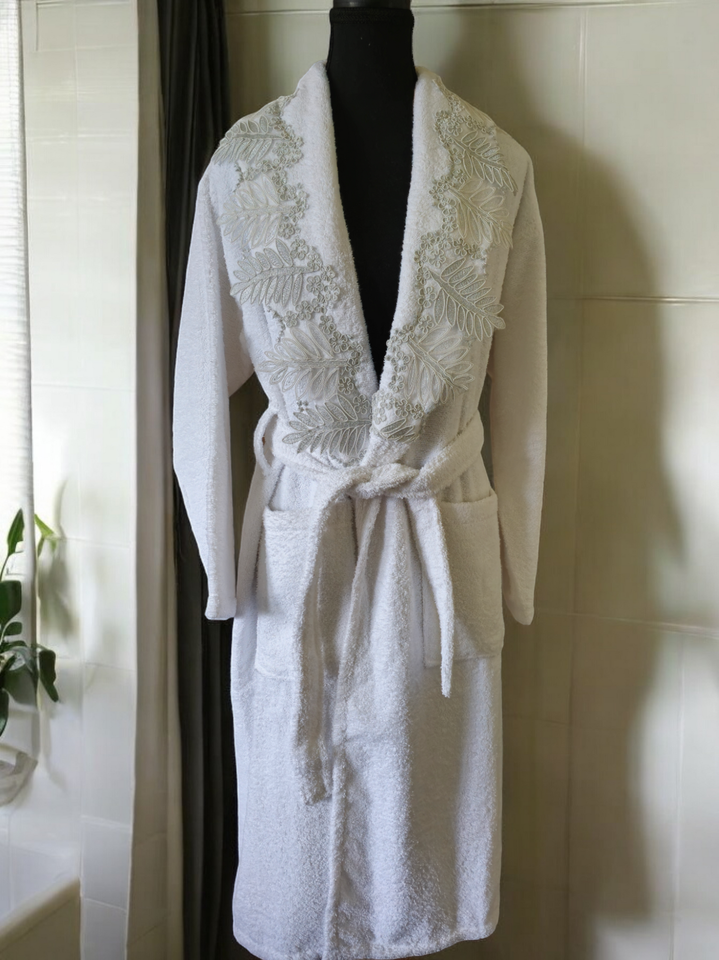Turkish Cotton Towel and bathrobe Set My Home Exclusive. Quality Turkish cotton luxury towels and bathrobe sets. Luxurious and stylish towels and bathrobes. Wedding gifts and bridal wear.