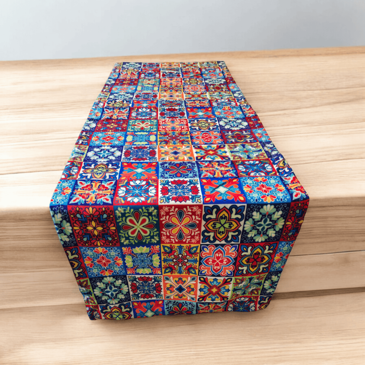 Turkish cotton kitchen décor, place mats and table runners. Traditional Turkish designs. Kitchen and lounge decor, stylish and unique kitchen and lounge room items. Gift ideas, housewarming gift. Colourful home designs.