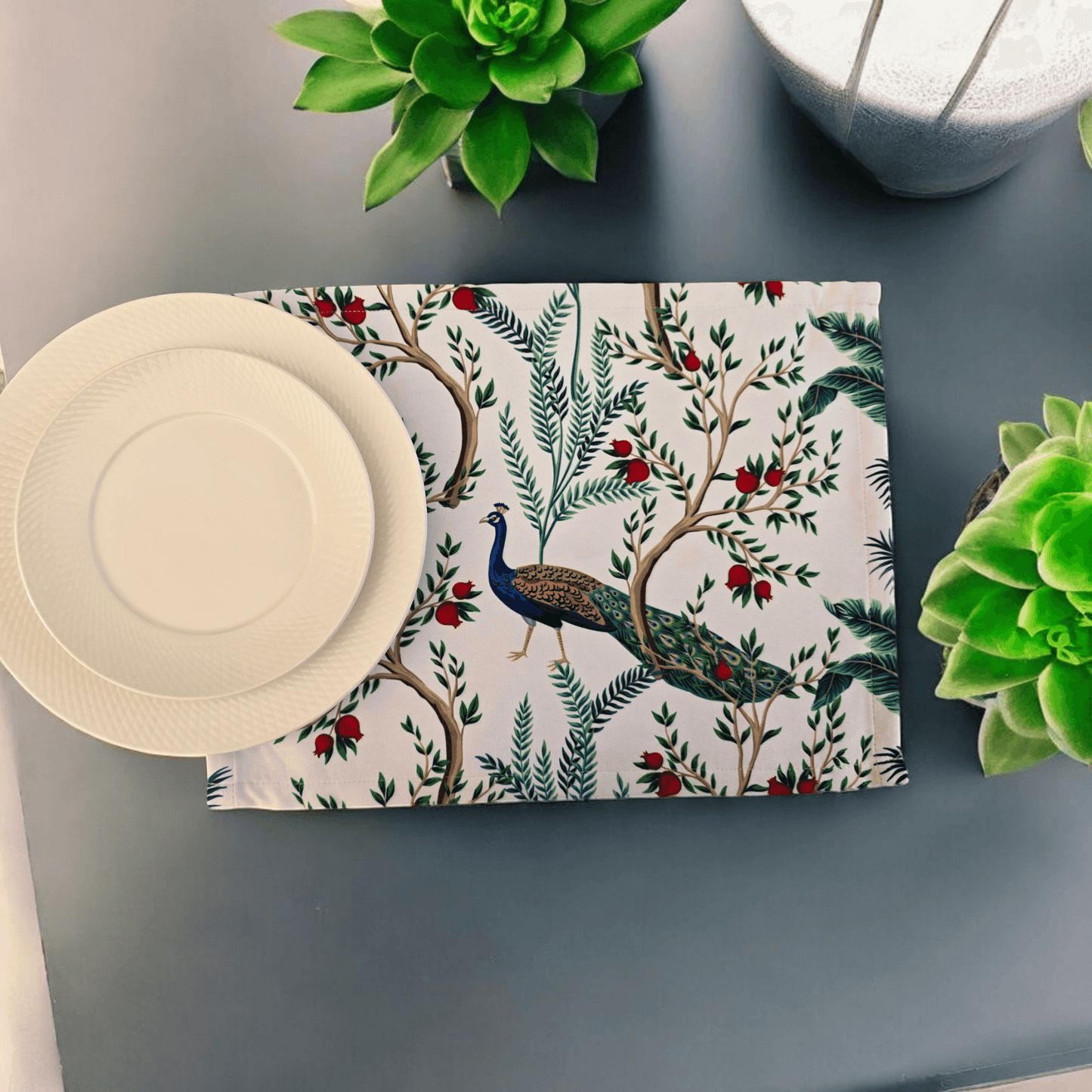 Turkish cotton kitchen décor, place mats and table runners. Traditional Turkish designs. Kitchen and lounge decor, stylish and unique kitchen and lounge room items. Gift ideas, housewarming gift. Colourful home designs.