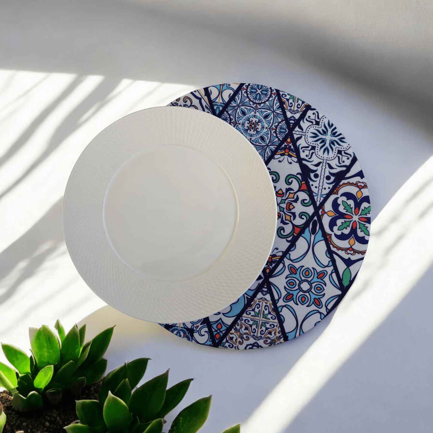 Turkish cotton kitchen décor, place mats and table runners. Traditional Turkish designs. Kitchen and lounge decor, stylish and unique kitchen and lounge room items. Gift ideas, housewarming gift. Colourful home designs.