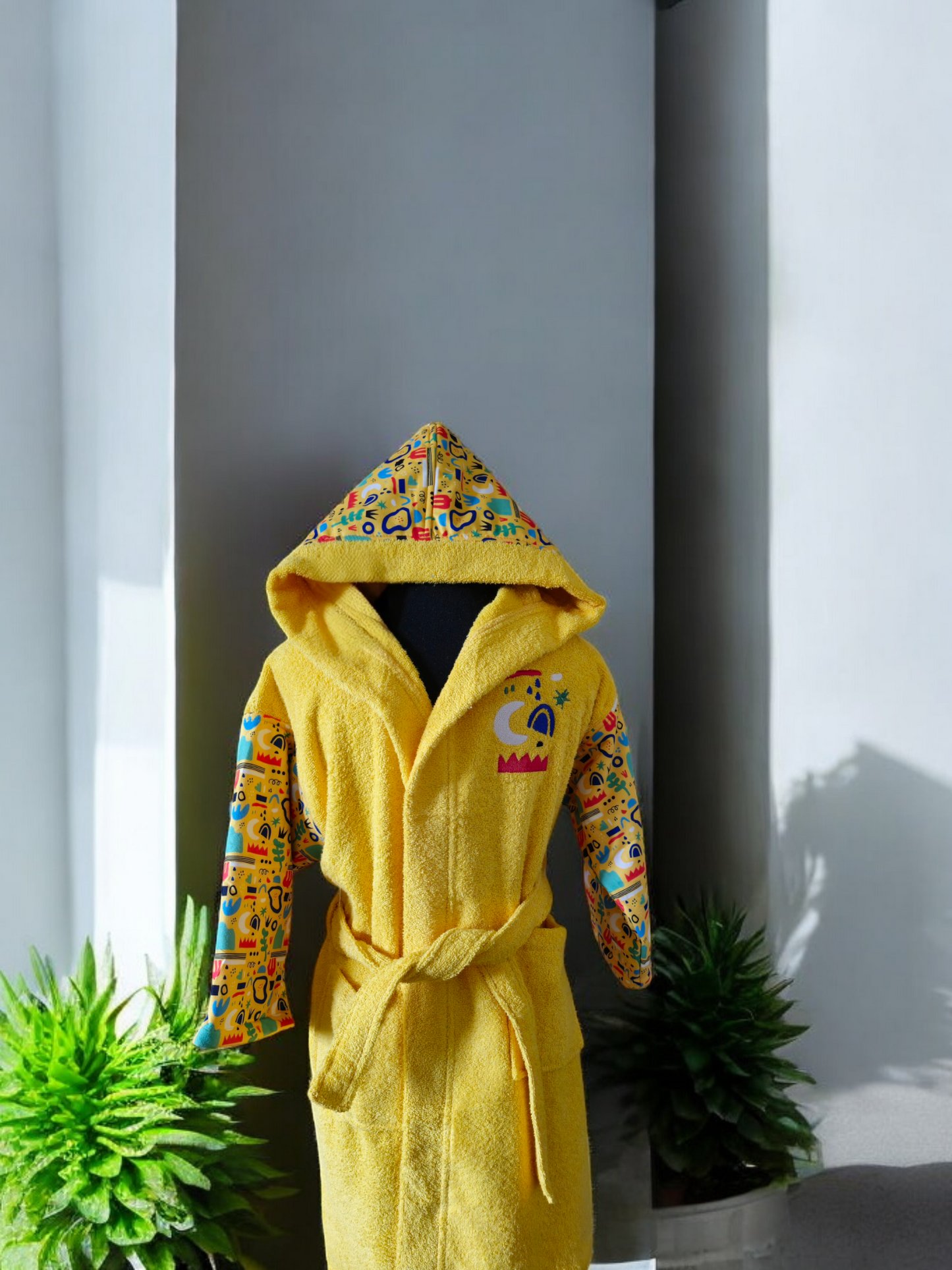 Kids bathrobes and towels, Turkish cotton colourful, unique and luxurious. Fun kids bath time, kids swimming lessons, bubble bath, pure cotton, gift ideas, pool party, children’s birthday present.