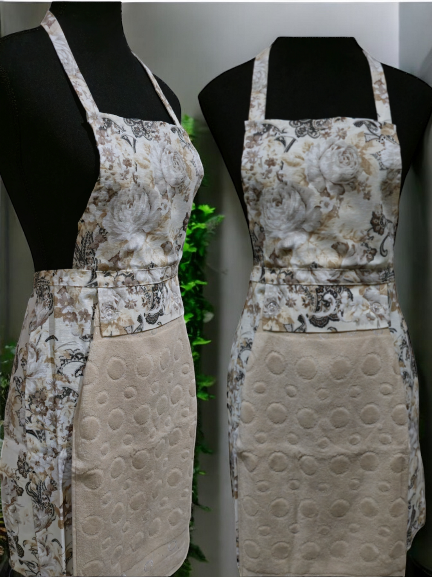 Turkish cotton colourful aprons. Luxury cotton aprons. Apron with attachable towel. Kitchen aprons. Kitchen gift ideas. Mother’s day gift. Kitchen wear and kitchen décor.