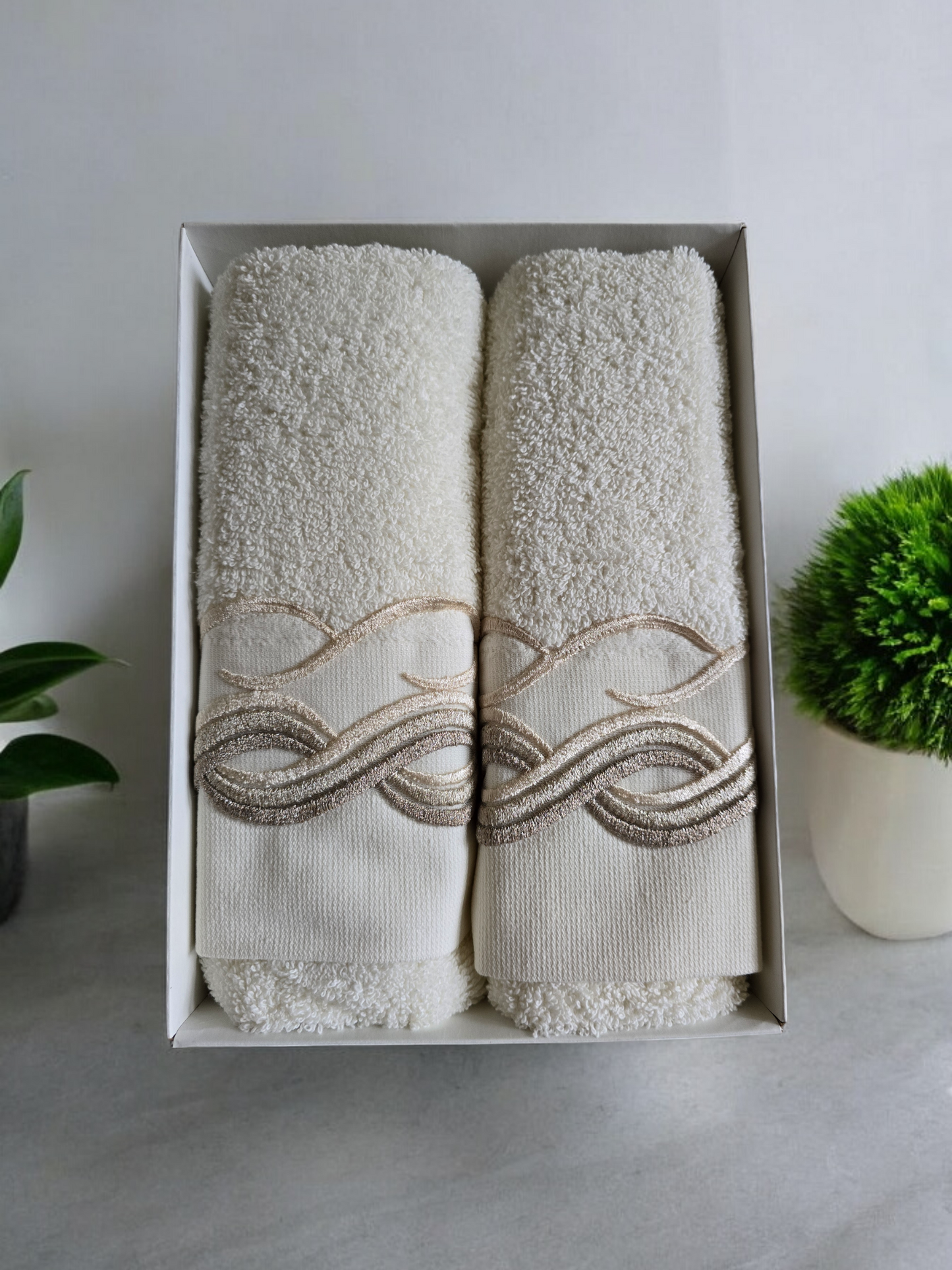 Turkish Cotton Towel Set My Home Exclusive. Quality Turkish cotton luxury towels and towel sets. Luxurious and stylish towels.