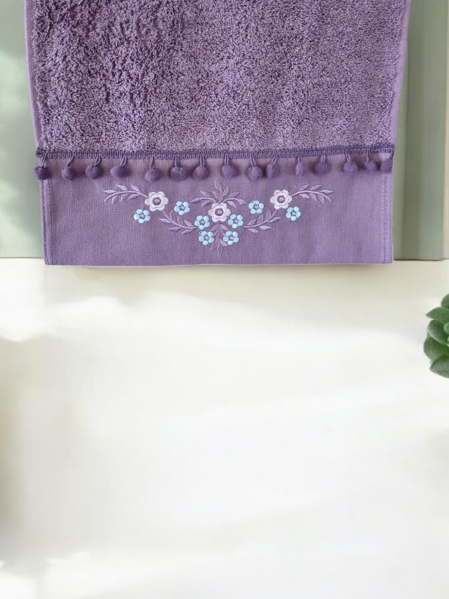 Turkish cotton traditional colourful towels. Unique and luxurious towels. Luxurious and stylish towels.
