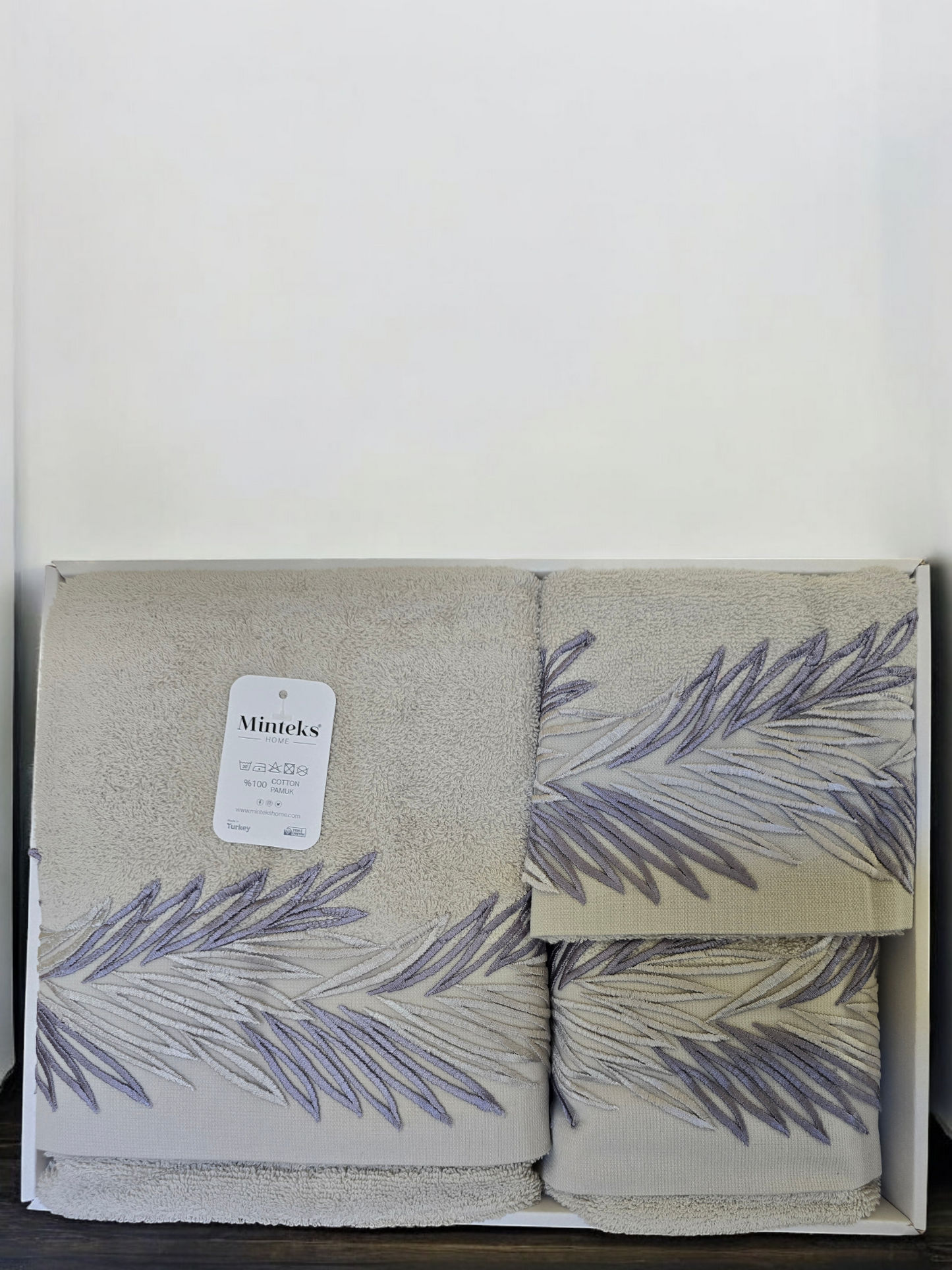 Turkish Cotton Towel Set My Home Exclusive. Quality Turkish cotton luxury towels and towel sets. Luxurious and stylish towels.
