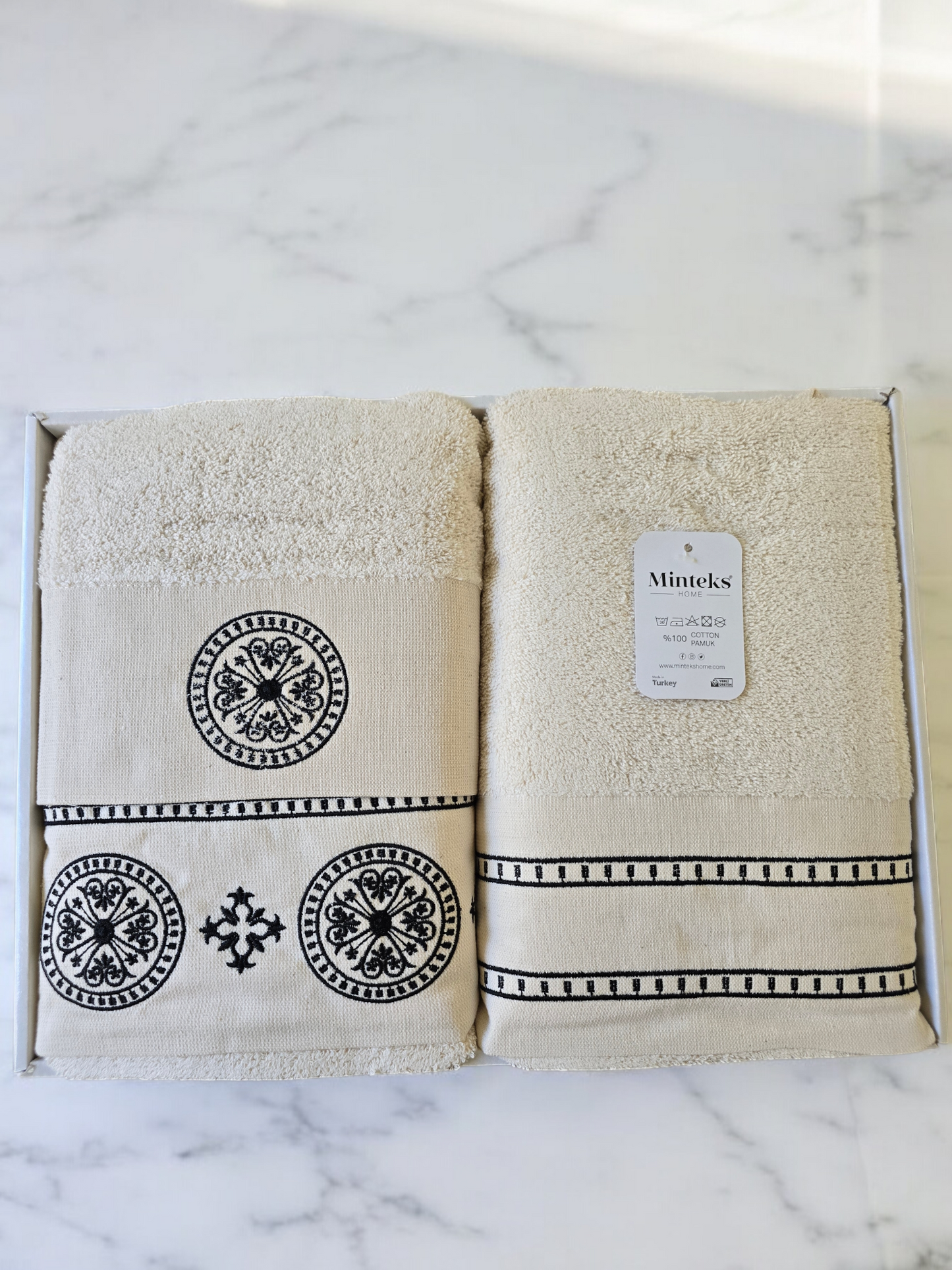 Turkish Cotton Towel Set My Home Exclusive. Quality Turkish cotton luxury towels and towel sets. Luxurious and stylish towels.