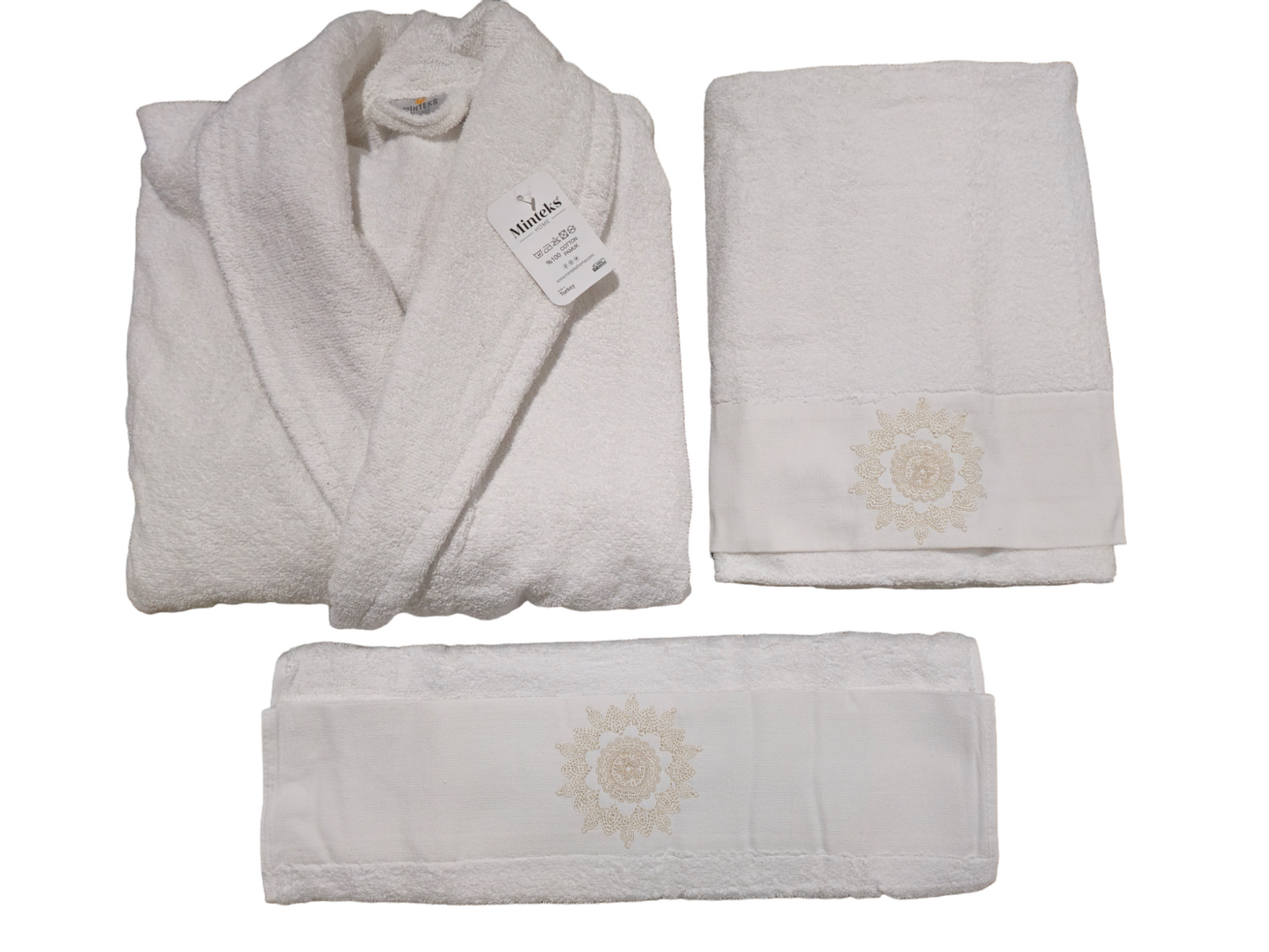 Turkish Cotton Towel and bathrobe Set My Home Exclusive. Quality Turkish cotton luxury towels and bathrobe sets. Luxurious and stylish towels and bathrobes. Wedding gifts and bridal wear.
