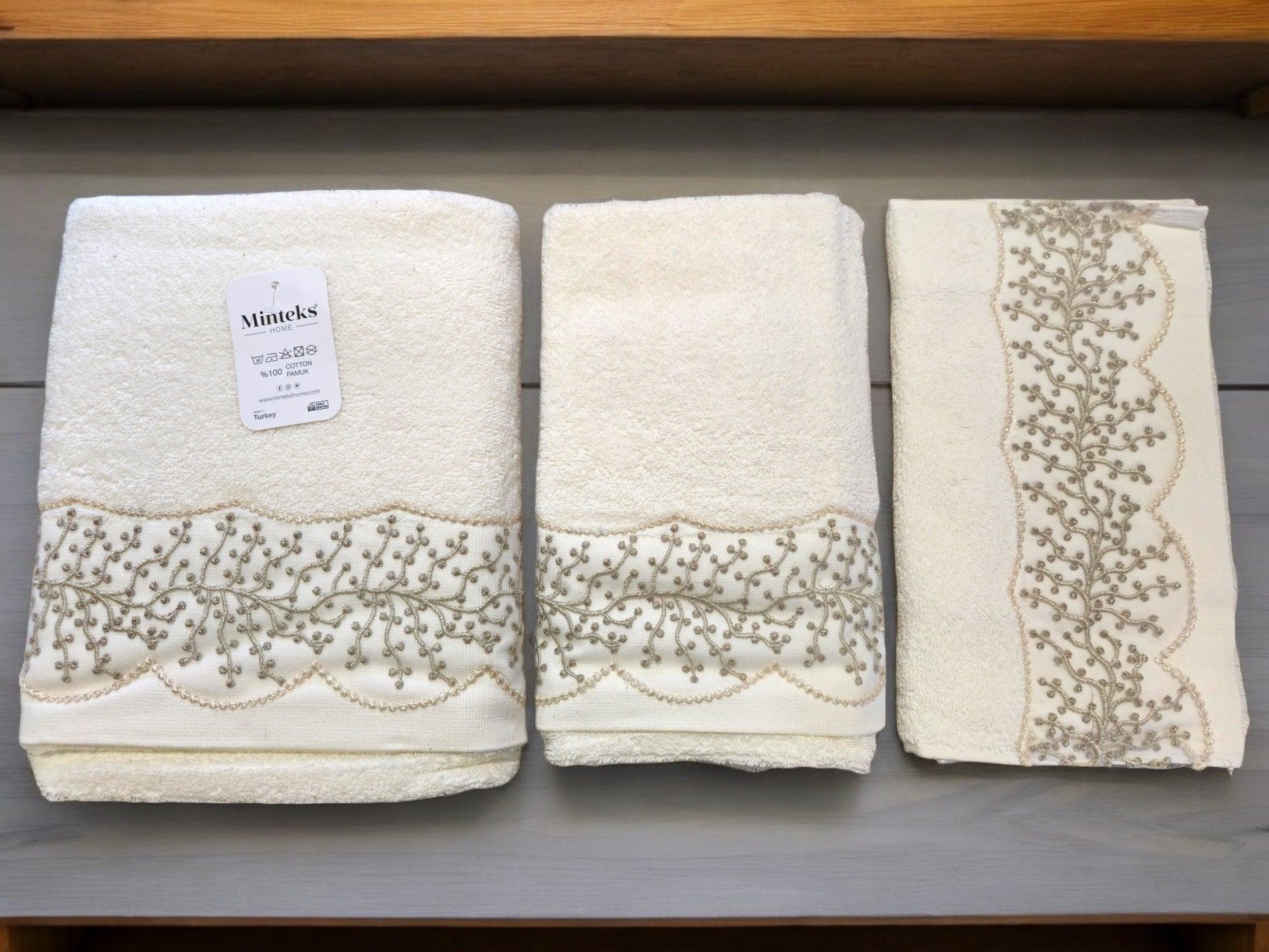 Turkish Cotton Towel Set My Home Exclusive. Quality Turkish cotton luxury towels and towel sets. Luxurious and stylish towels.
