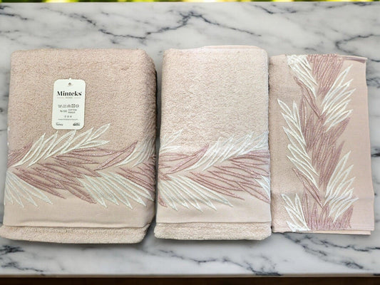 Turkish Cotton Towel Set My Home Exclusive. Quality Turkish cotton luxury towels and towel sets. Luxurious and stylish towels.