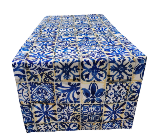Turkish cotton kitchen décor, place mats and table runners. Traditional Turkish designs. Kitchen and lounge decor, stylish and unique kitchen and lounge room items. Gift ideas, housewarming gift. Colourful home designs.