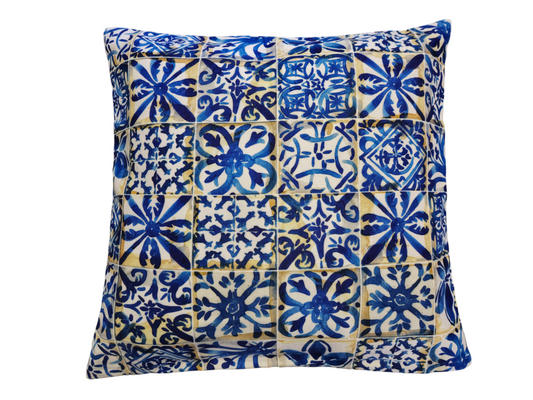 Turkish cotton colourful cushion cover. Traditional Turkish designs. Kitchen and lounge decor, stylish and unique kitchen and lounge room items. Gift ideas, housewarming gift. Colourful home designs.   