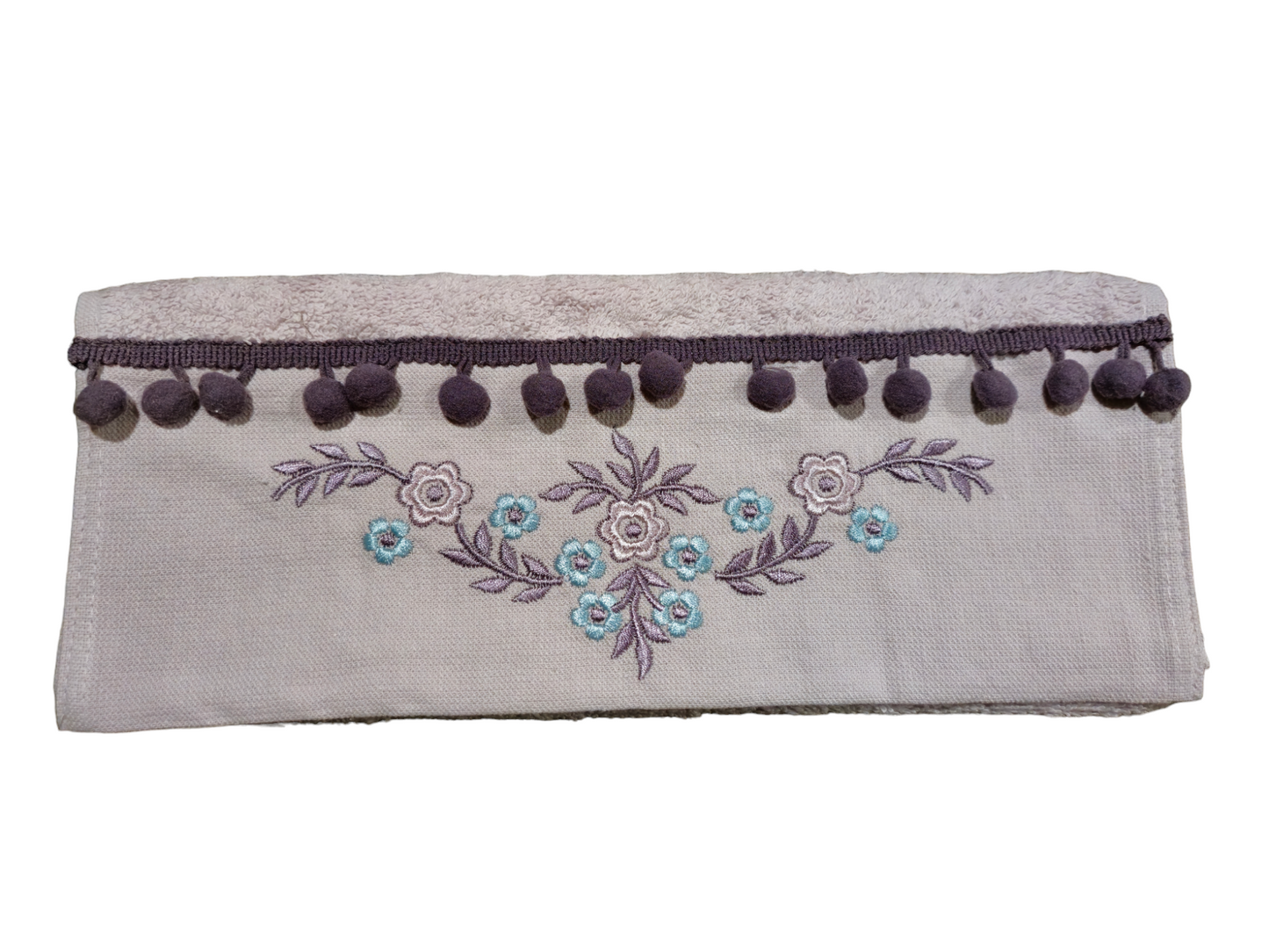 Turkish cotton traditional colourful towels. Unique and luxurious towels. Luxurious and stylish towels.