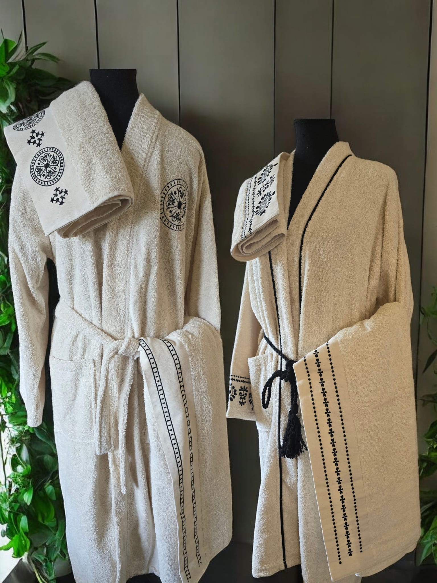 Turkish Cotton Towel and bathrobe Set My Home Exclusive. Quality Turkish cotton luxury towels and bathrobe sets. Luxurious and stylish towels and bathrobes. Wedding gifts and bridal wear. 