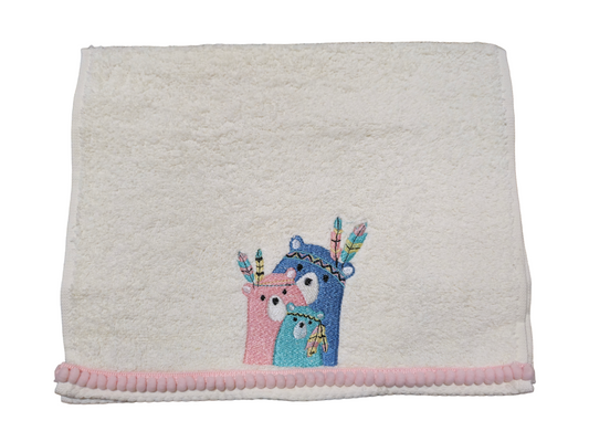 100% cotton soft and absorbent kids bathrobes, perfect for bath or pool time. Kids bathrobes and towels, Turkish cotton colourful, unique and luxurious. Fun kids bath time, kids swimming lessons, bubble bath, pure cotton, gift ideas, pool party, children’s birthday present.