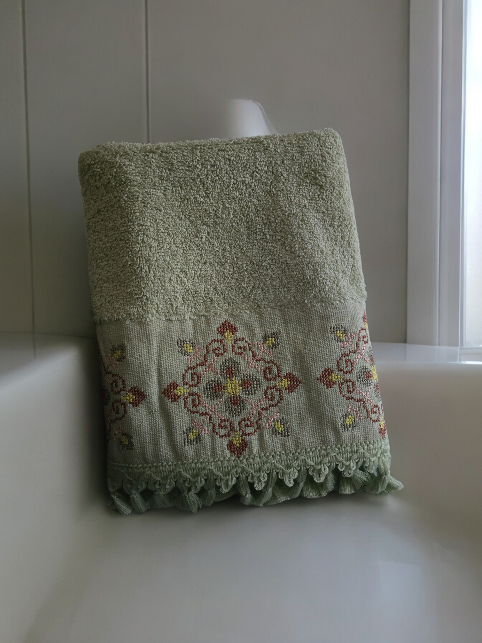 Turkish cotton traditional colourful towels. Unique and luxurious towels. Luxurious and stylish towels.