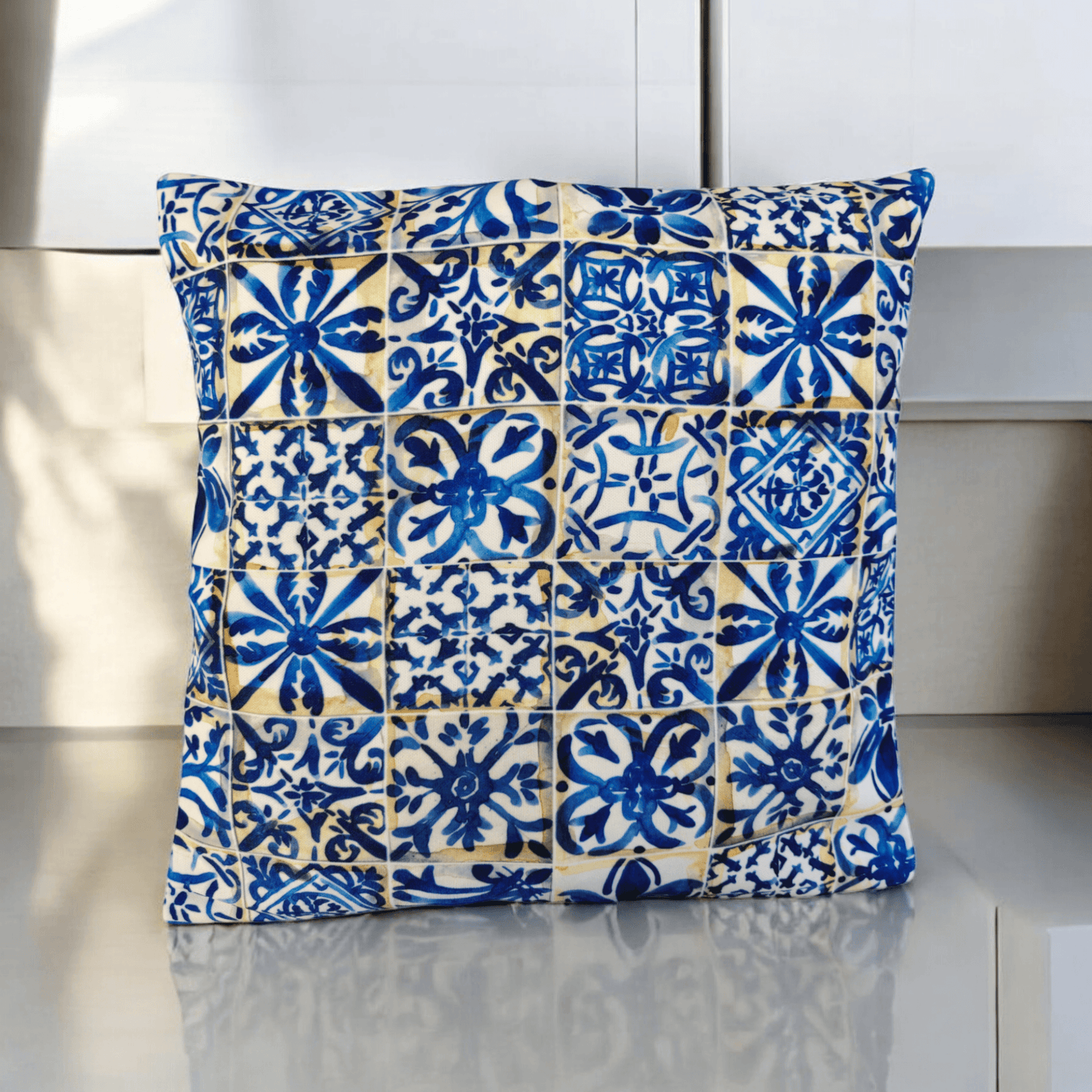 Turkish cotton kitchen décor, place mats and table runners. Traditional Turkish designs. Kitchen and lounge decor, stylish and unique kitchen and lounge room items. Gift ideas, housewarming gift. Colourful home designs.