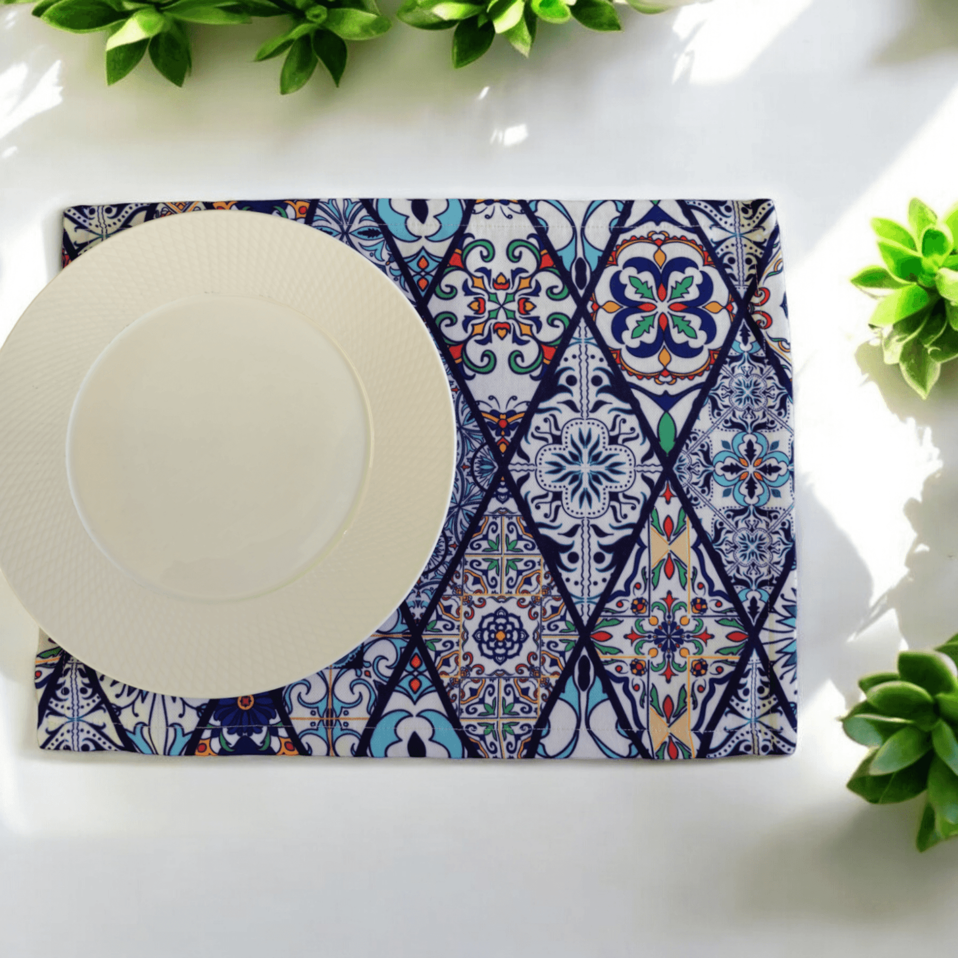 Turkish cotton kitchen décor, place mats and table runners. Traditional Turkish designs. Kitchen and lounge decor, stylish and unique kitchen and lounge room items. Gift ideas, housewarming gift. Colourful home designs.