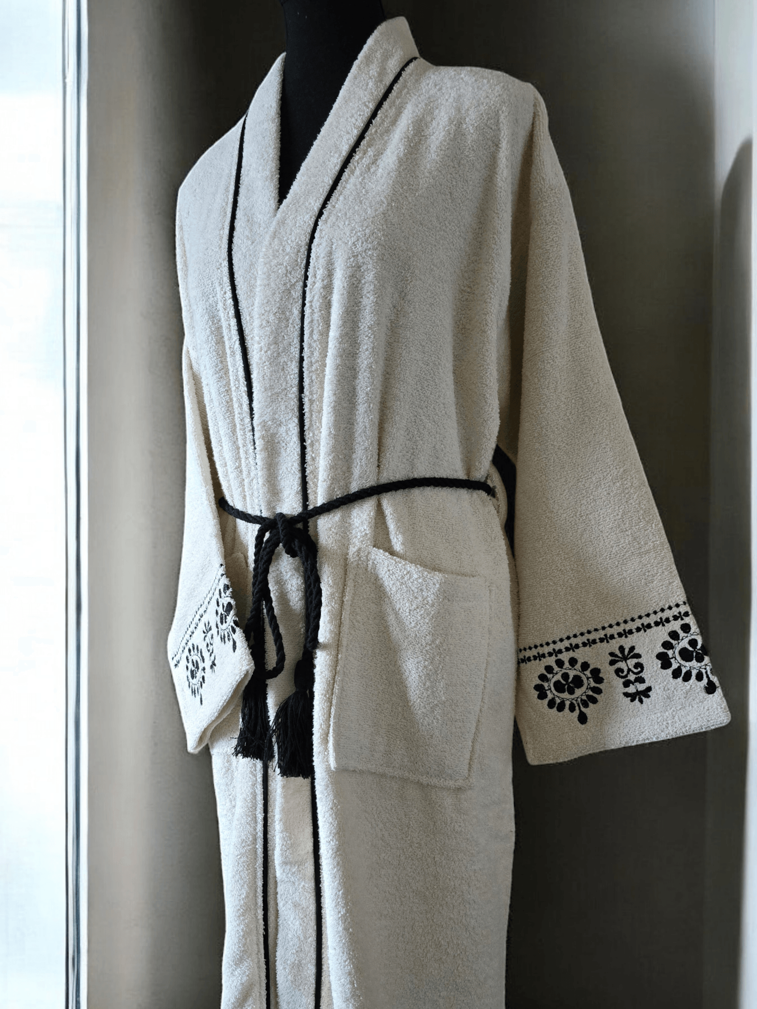 Turkish Cotton Towel and bathrobe Set My Home Exclusive. Quality Turkish cotton luxury towels and bathrobe sets. Luxurious and stylish towels and bathrobes. Wedding gifts and bridal wear.
