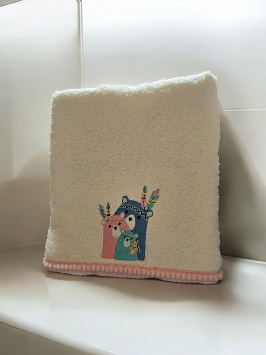 100% cotton soft and absorbent kids bathrobes, perfect for bath or pool time. Kids bathrobes and towels, Turkish cotton colourful, unique and luxurious. Fun kids bath time, kids swimming lessons, bubble bath, pure cotton, gift ideas, pool party, children’s birthday present.