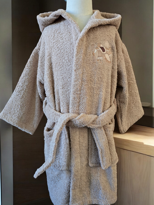 Kids bathrobes and towels, Turkish cotton colourful, unique and luxurious. Fun kids bath time, kids swimming lessons, bubble bath, pure cotton, gift ideas, pool party, children’s birthday present.