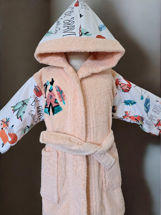 100% cotton soft and absorbent kids bathrobes, perfect for bath or pool time. Kids bathrobes and towels, Turkish cotton colourful, unique and luxurious. Fun kids bath time, kids swimming lessons, bubble bath, pure cotton, gift ideas, pool party, children’s birthday present.