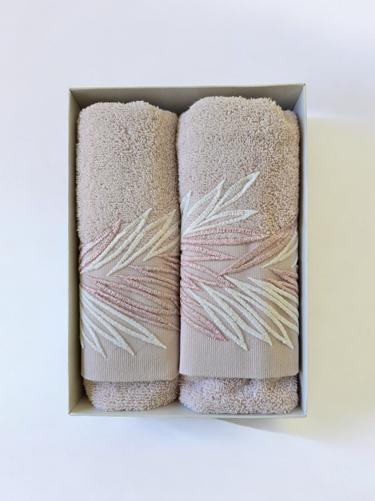 Turkish Cotton Towel Set My Home Exclusive. Quality Turkish cotton luxury towels and towel sets. Luxurious and stylish towels. 