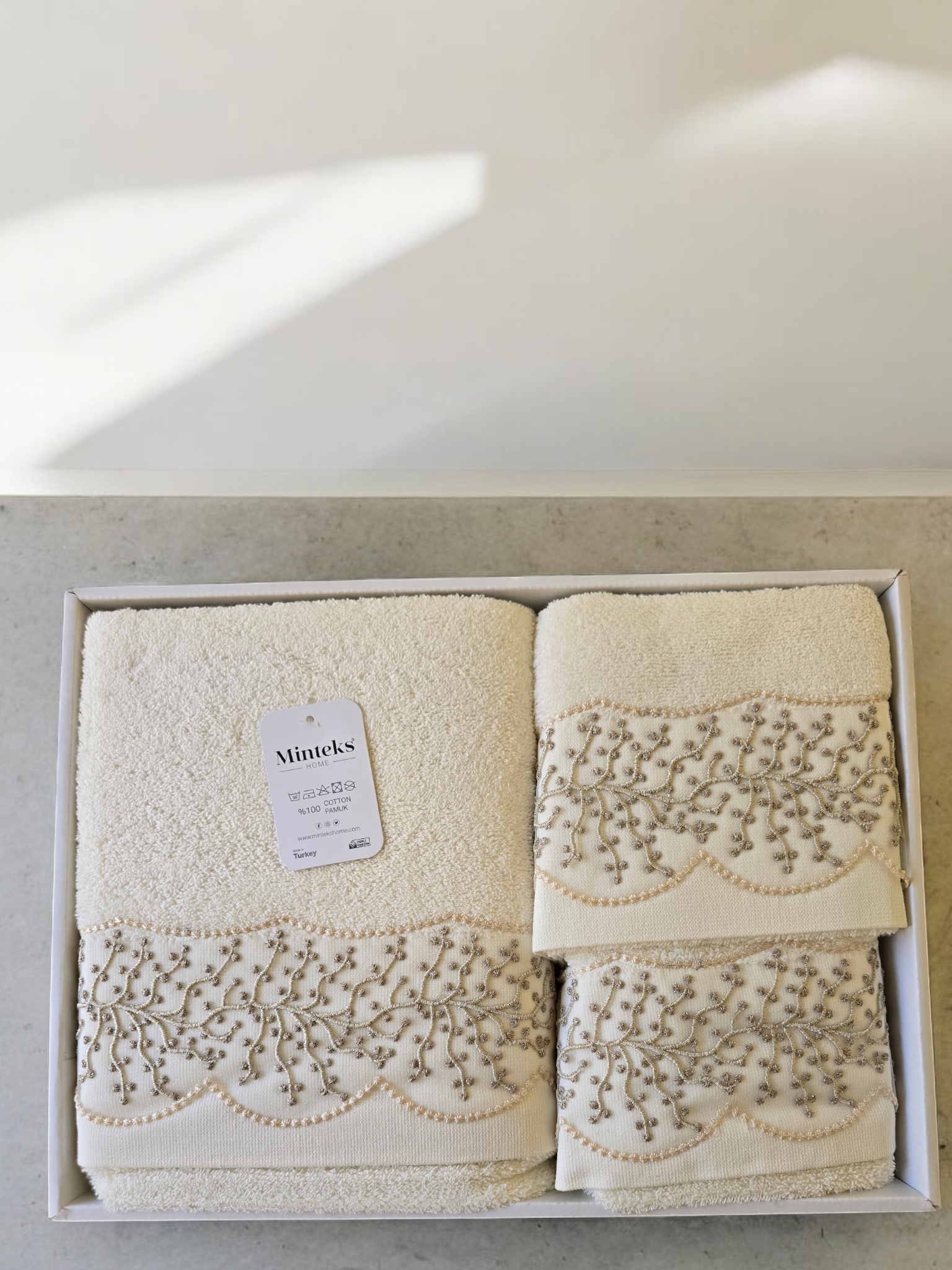 Turkish Cotton Towel Set My Home Exclusive. Quality Turkish cotton luxury towels and towel sets. Luxurious and stylish towels.