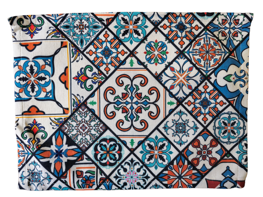 Turkish cotton colourful placemats. Traditional Turkish designs. Kitchen decor, stylish and unique kitchen items. Gift ideas, housewarming gift. Colourful kitchen designs.   