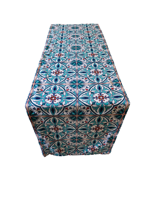 Turkish cotton kitchen décor, place mats and table runners. Traditional Turkish designs. Kitchen and lounge decor, stylish and unique kitchen and lounge room items. Gift ideas, housewarming gift. Colourful home designs.