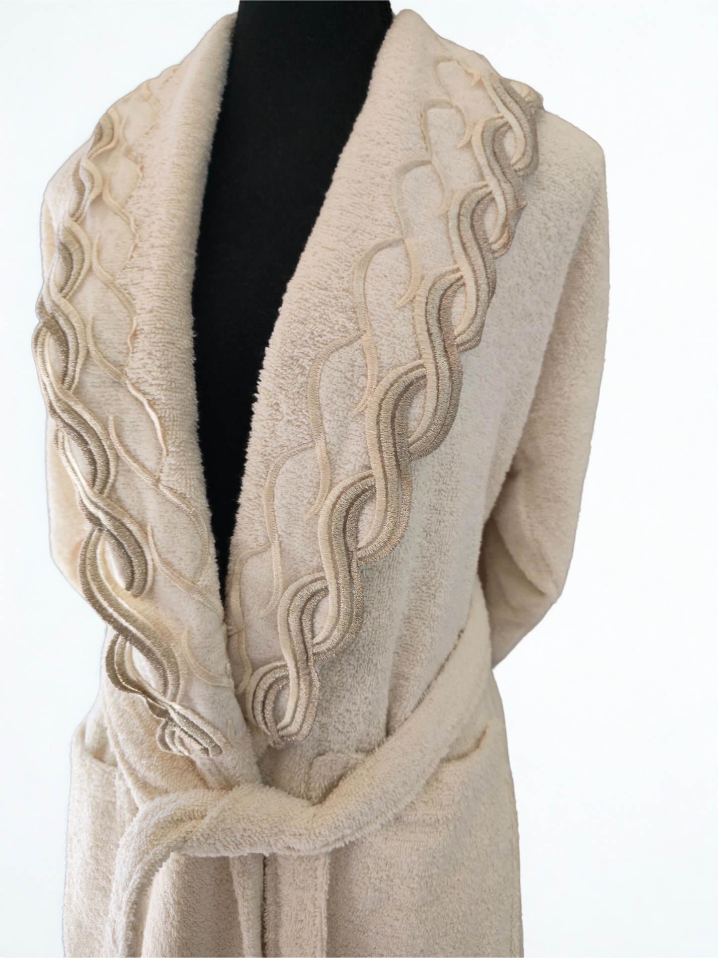 freyza cream cotton bathrobe and robe  on  mannequin, lightweight and breathable fabric